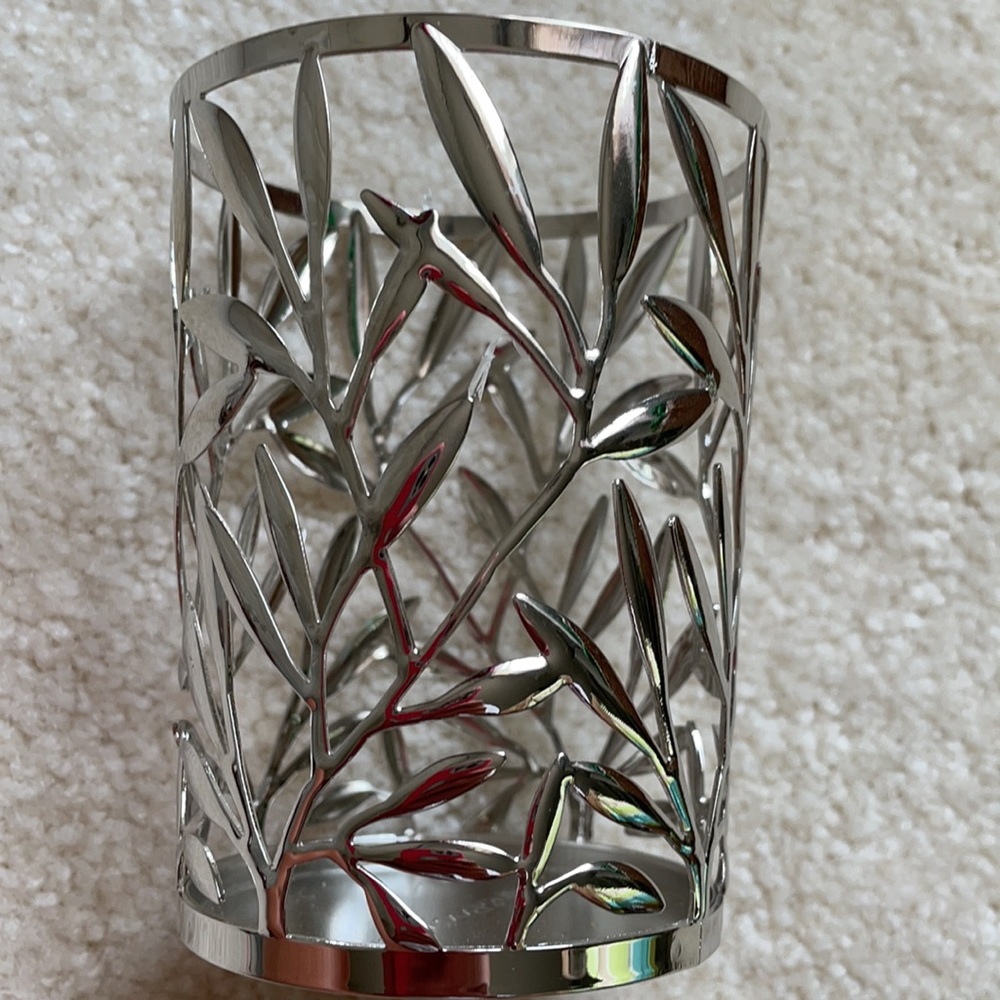 Bath & Body Works Candle Holder - Picture 5 of 11